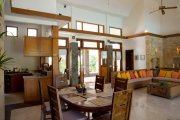 Seminyak villa for lease 2 bedrooms 700m2 land 15m pool near beach: