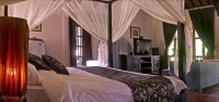 Bali resort hotel for sale 7 rooms swimming pool jacuzzi: