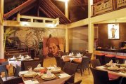 Bali resort hotel for sale 7 rooms swimming pool jacuzzi: