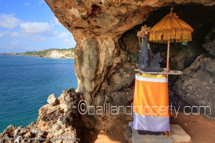 Pure Bali cliff front land for sale stunning views Bali property investment