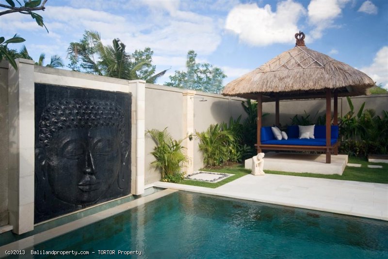 Amazing villa for purchase 4 bedroom 2 pools