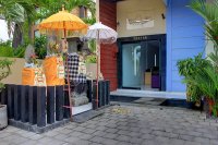 Apartment building for leasehold sale with 2 luxury apartments: