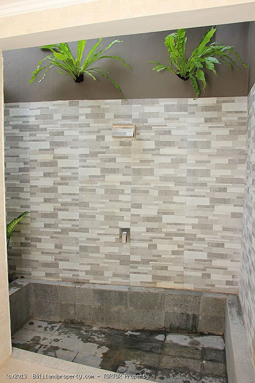 Affordable 3 bedroom luxury freehold villa for sale