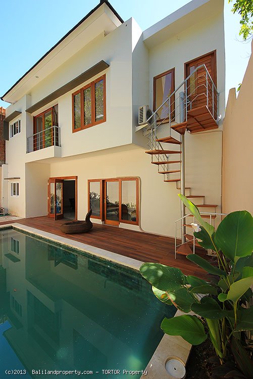 Affordable 3 bedroom luxury freehold villa for sale