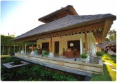 Luxury Bali villa estate for sale 7 bedrooms 4 villas near beach