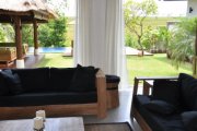 Bali 3 bedroom Canggu villa for yearly rent rice fields infinity pool: