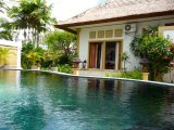 Three bedroom popular holiday villa for sale near restaurants shops