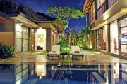 Buy freehold villa estate with 2 villas 5 bedrooms