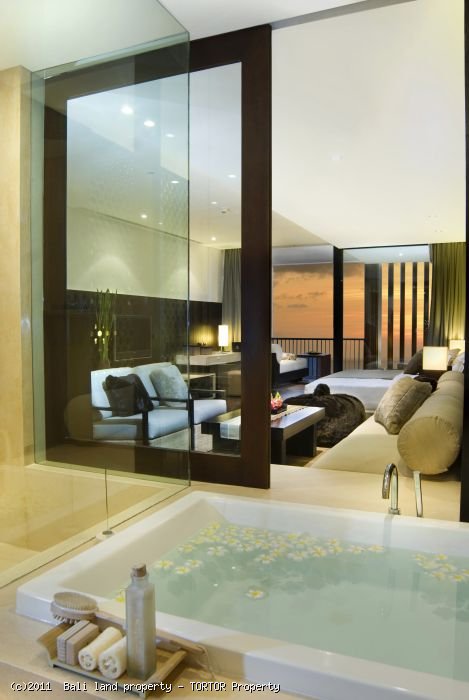 Anantara one bedroom apartment top floor