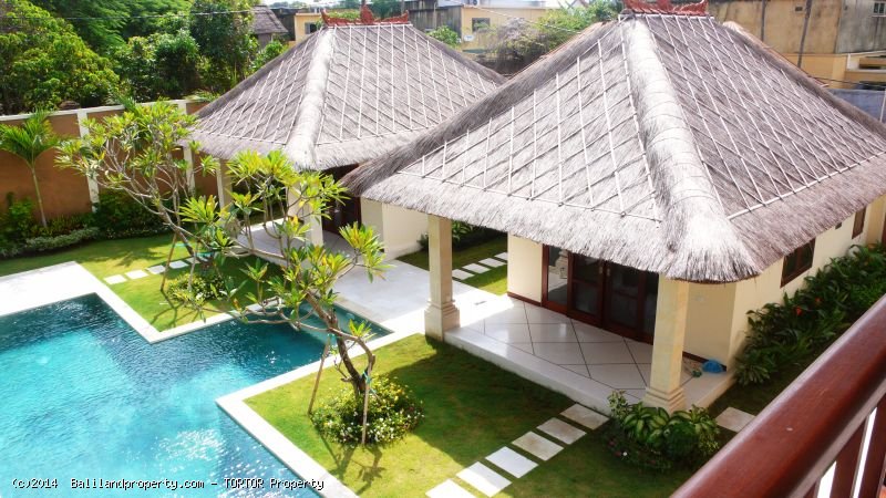 Profitable holiday villa 3.5 bedrooms t-shaped pool