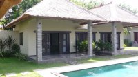 Luxury 4 bedroom Seminyak rental villa for sale:
