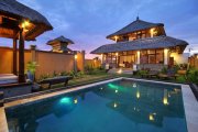 Bali Canggu villa 3 bedroom freehold home for sale near beach