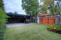 Contemporary style 2 bedroom villa luxury interior rental goldmine: