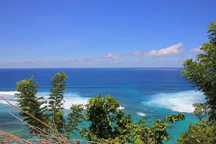Cliff front land in South Bali 21600m2