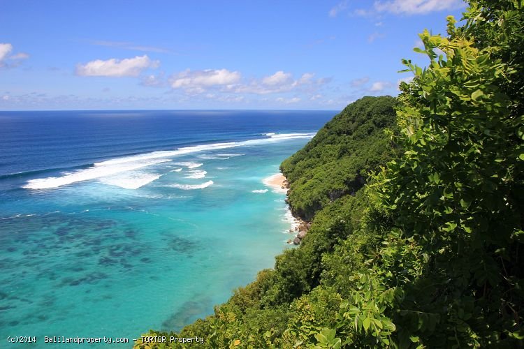 Cliff front land in South Bali 21600m2