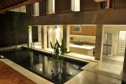 Villa for sale 5 bedroom freehold house tennis court Jacuzzi 2500m2: