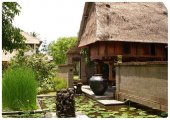 Luxury Bali villa estate for sale 7 bedrooms 4 villas near beach: