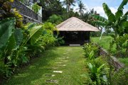 Villa for sale 5 bedroom freehold house tennis court Jacuzzi 2500m2: