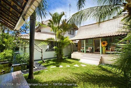 Spacious 3 bedroom villa rental property in Drupadi
