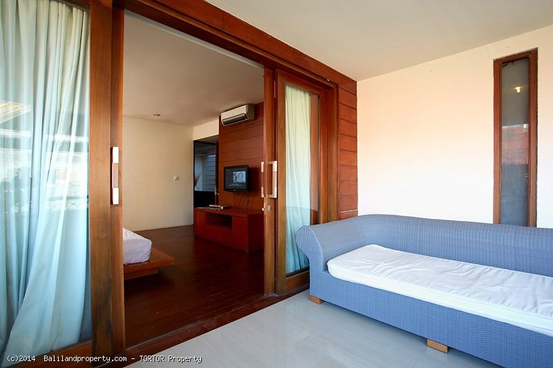 Affordable 3 bedroom villa with pool for lease