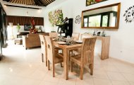 Bali Seminyak villa compound for sale 7 bedrooms 3 villas: