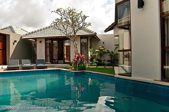 Three villa resort for sale with high returns