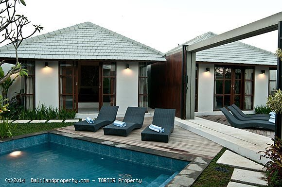 Three villa resort for sale with high returns
