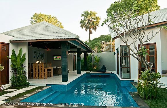 Three villa resort for sale with high returns