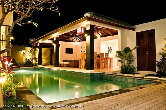 Three villa resort for sale with high returns