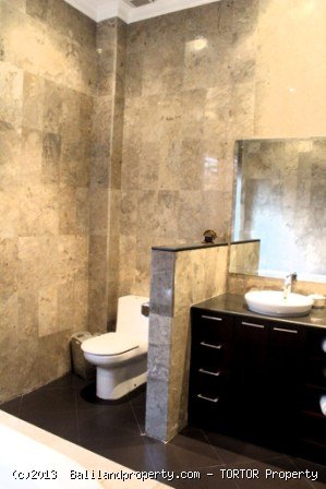 Echo beach freehold 4 bedrooms property 1120 m2