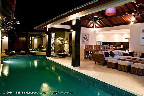 Three villa resort for sale with high returns