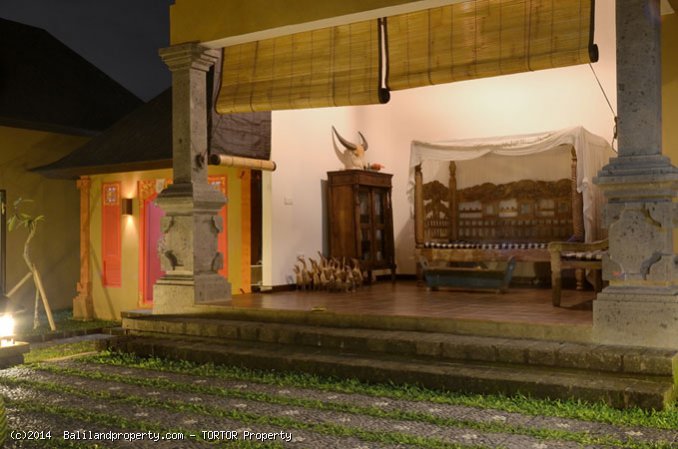 Villa residence for lease on 2000m2 7 bedrooms 2 pools