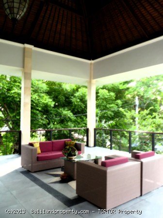 Echo beach freehold 4 bedrooms property 1120 m2