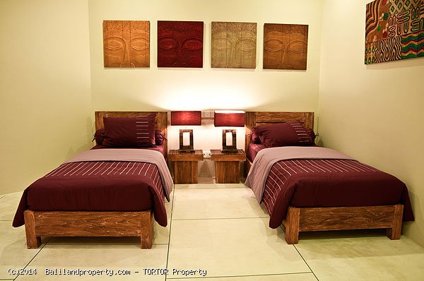 Three villa resort for sale with high returns