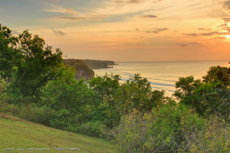 Large Bali cliff front land 1500m2 freehold for sale dreamland views