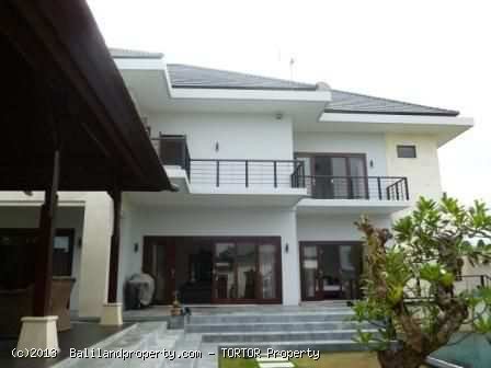 Echo beach freehold 4 bedrooms property 1120 m2