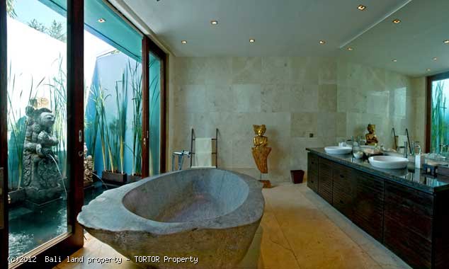 Seminyak villa residence for sale 8 bedrooms 3 villas