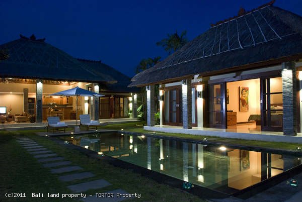 Bali Seminyak holiday villa for sale 2 bedrooms vacation rental