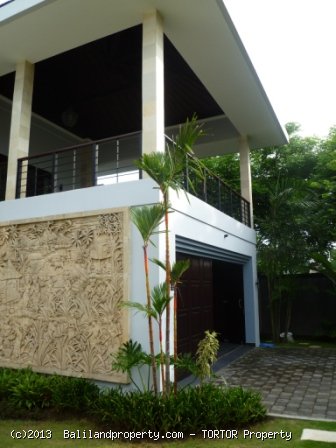 Echo beach freehold 4 bedrooms property 1120 m2