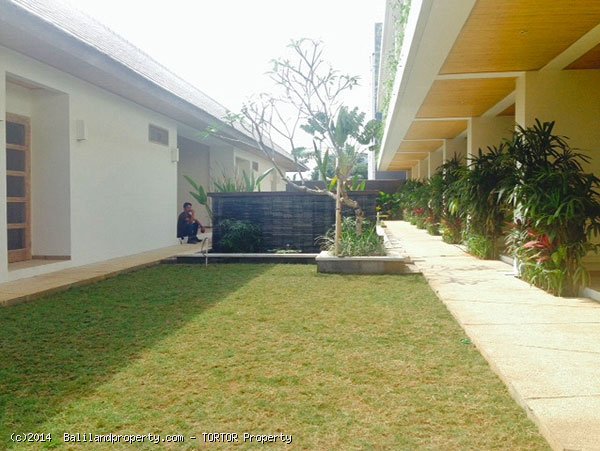 Brand new apartment hotel with 18 units pool solarium