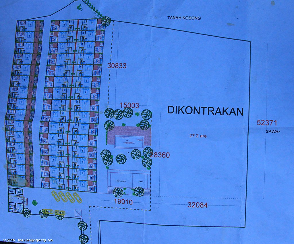 Total of 2700m2 land on private quiet spot