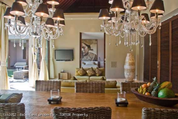 Seminyak villa residence for sale 8 bedrooms 3 villas