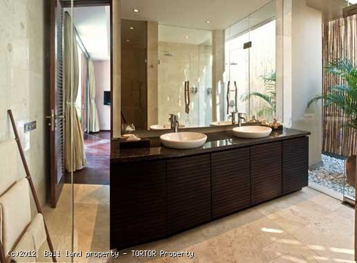 Seminyak villa residence for sale 8 bedrooms 3 villas