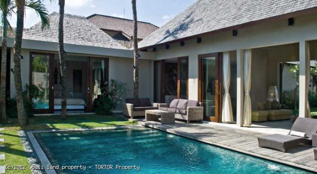 Seminyak villa residence for sale 8 bedrooms 3 villas