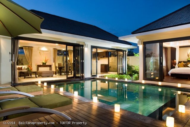 Freehold boutique villa resort for sale 9 villas