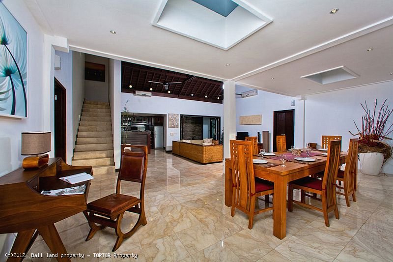 Luxury Bali waterfront villa 3 bedrooms jetty freehold real estate