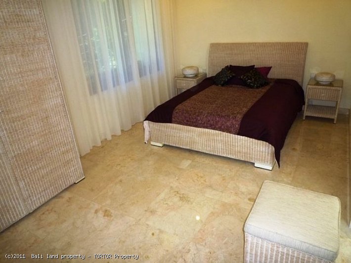 Freehold villa for sale 3 bedrooms near Seseh beach