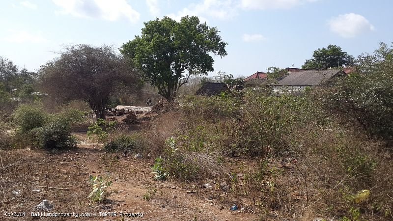 Small 200m2 plot in Jimbaran for quick sale
