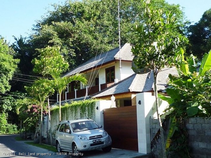 Freehold villa for sale 3 bedrooms near Seseh beach