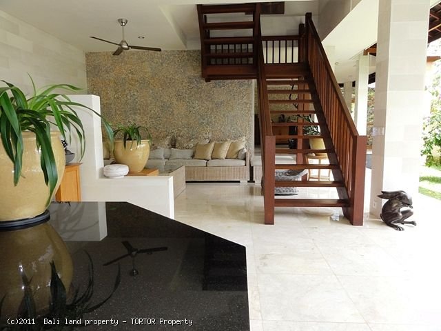 Freehold villa for sale 3 bedrooms near Seseh beach